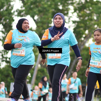 Runner Photo 8244051
