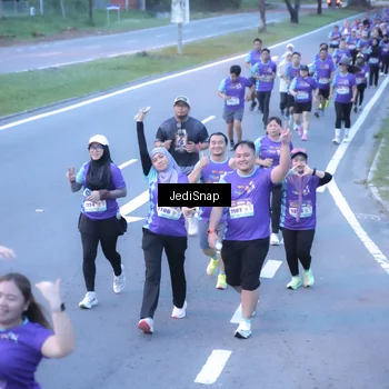 Runner Photo 8244090