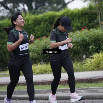 Runner Photo 8244105