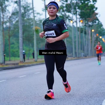 Runner Photo 8244112
