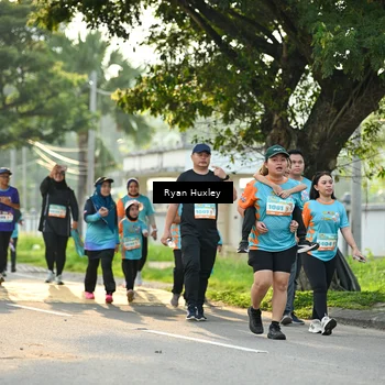 Runner Photo 8244172