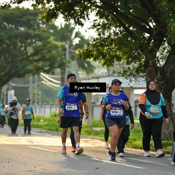 Runner Photo 8244242