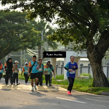 Runner Photo 8244275