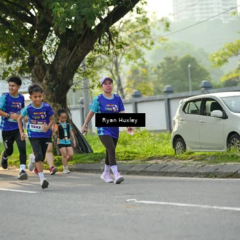 Runner Photo 8244303