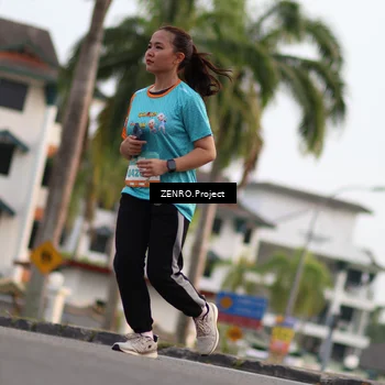 Runner Photo 8244314