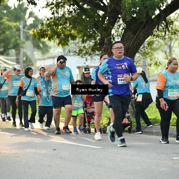 Runner Photo 8244336