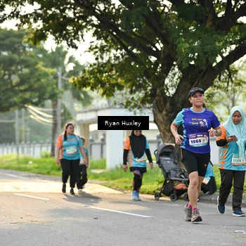 Runner Photo 8244345
