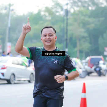 Runner Photo 8244350