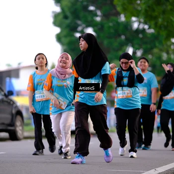 Runner Photo 8244352
