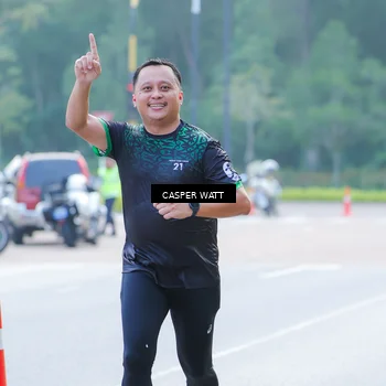 Runner Photo 8244359