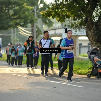 Runner Photo 8244374