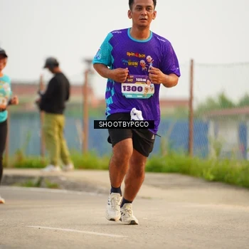 Runner Photo 8244390