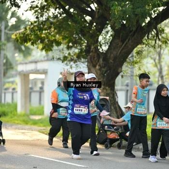Runner Photo 8244398