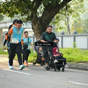 Runner Photo 8244442