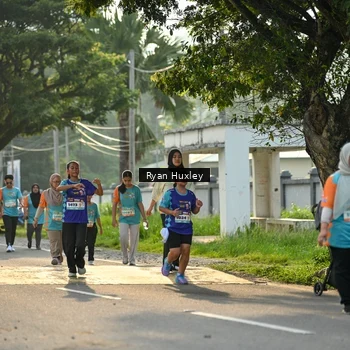 Runner Photo 8244464