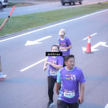 Runner Photo 8244472