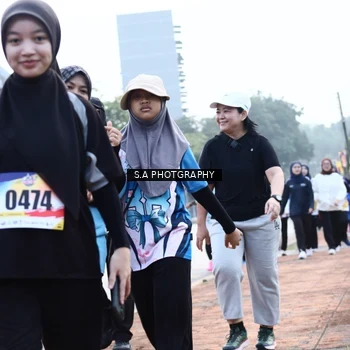Runner Photo 8244473