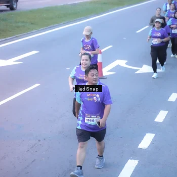 Runner Photo 8244491