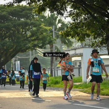 Runner Photo 8244498