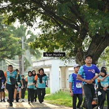 Runner Photo 8244536