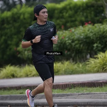 Runner Photo 8244549