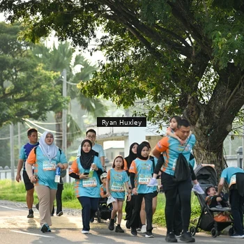 Runner Photo 8244550