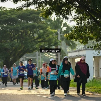 Runner Photo 8244559