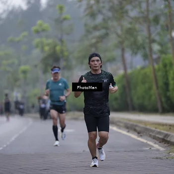 Runner Photo 8244598