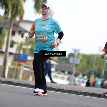 Runner Photo 8244641