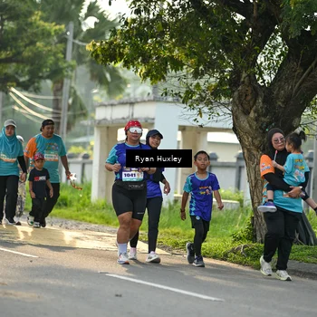 Runner Photo 8244655