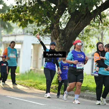 Runner Photo 8244663