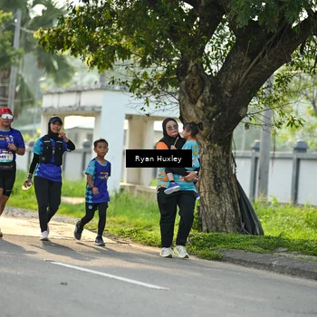 Runner Photo 8244664
