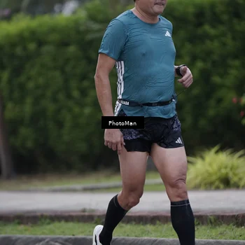 Runner Photo 8244672