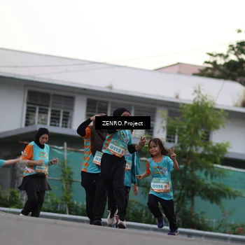 Runner Photo 8244685