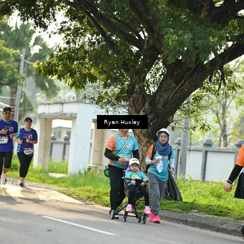 Runner Photo 8244690