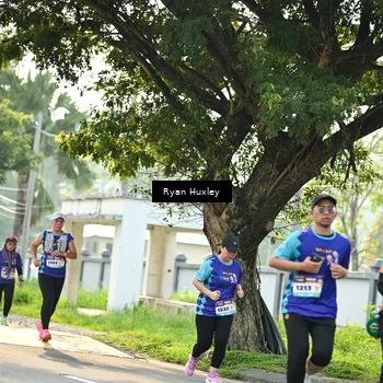 Runner Photo 8244697