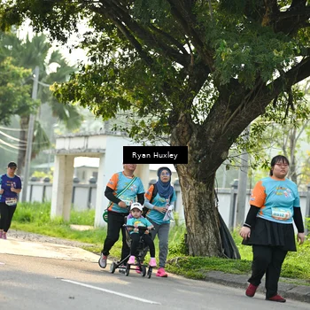 Runner Photo 8244698
