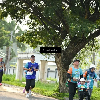 Runner Photo 8244699
