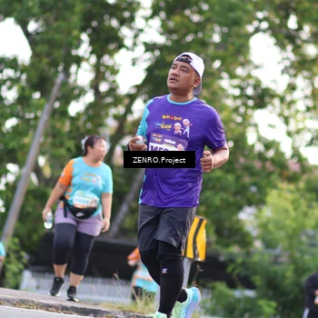 Runner Photo 8244705