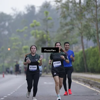 Runner Photo 8244761