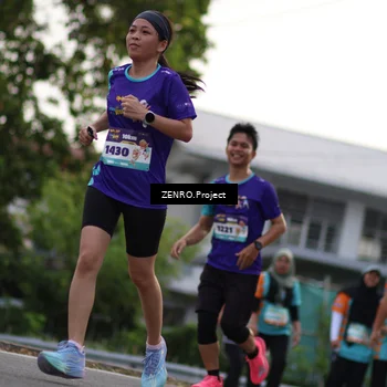 Runner Photo 8244786