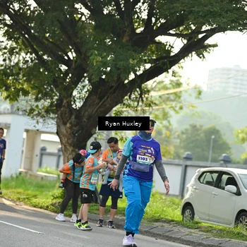 Runner Photo 8244842