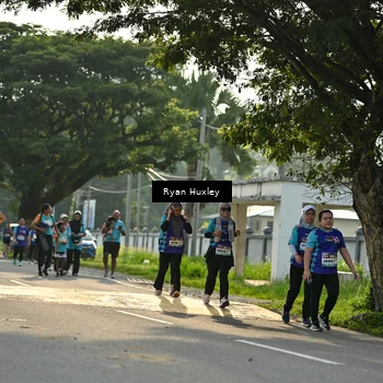 Runner Photo 8244860