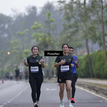 Runner Photo 8244870