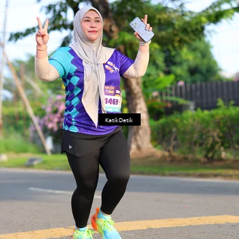 Runner Photo 8244874