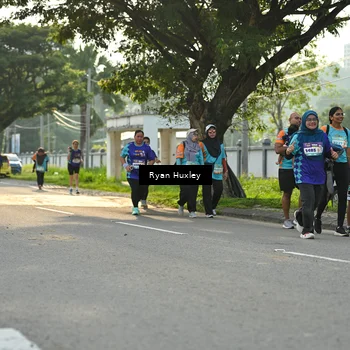 Runner Photo 8244875