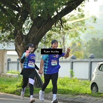 Runner Photo 8244949