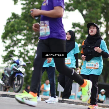 Runner Photo 8244953