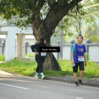 Runner Photo 8244955