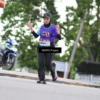 Runner Photo 8244961